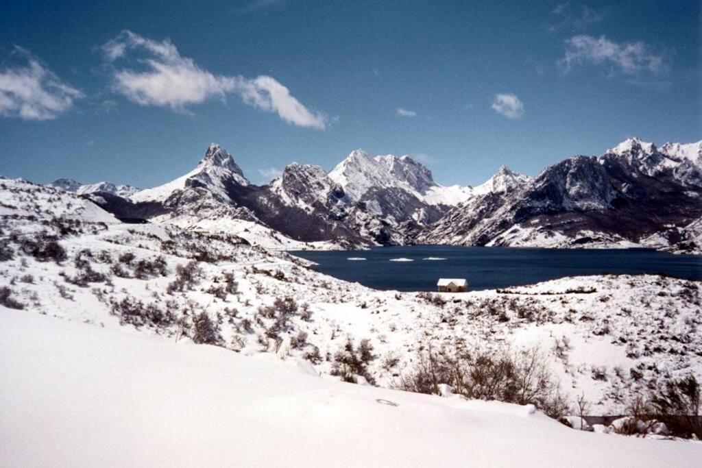 Aire De Montana - Estupendas Vistas A Los Picos Baro  Exterior photo